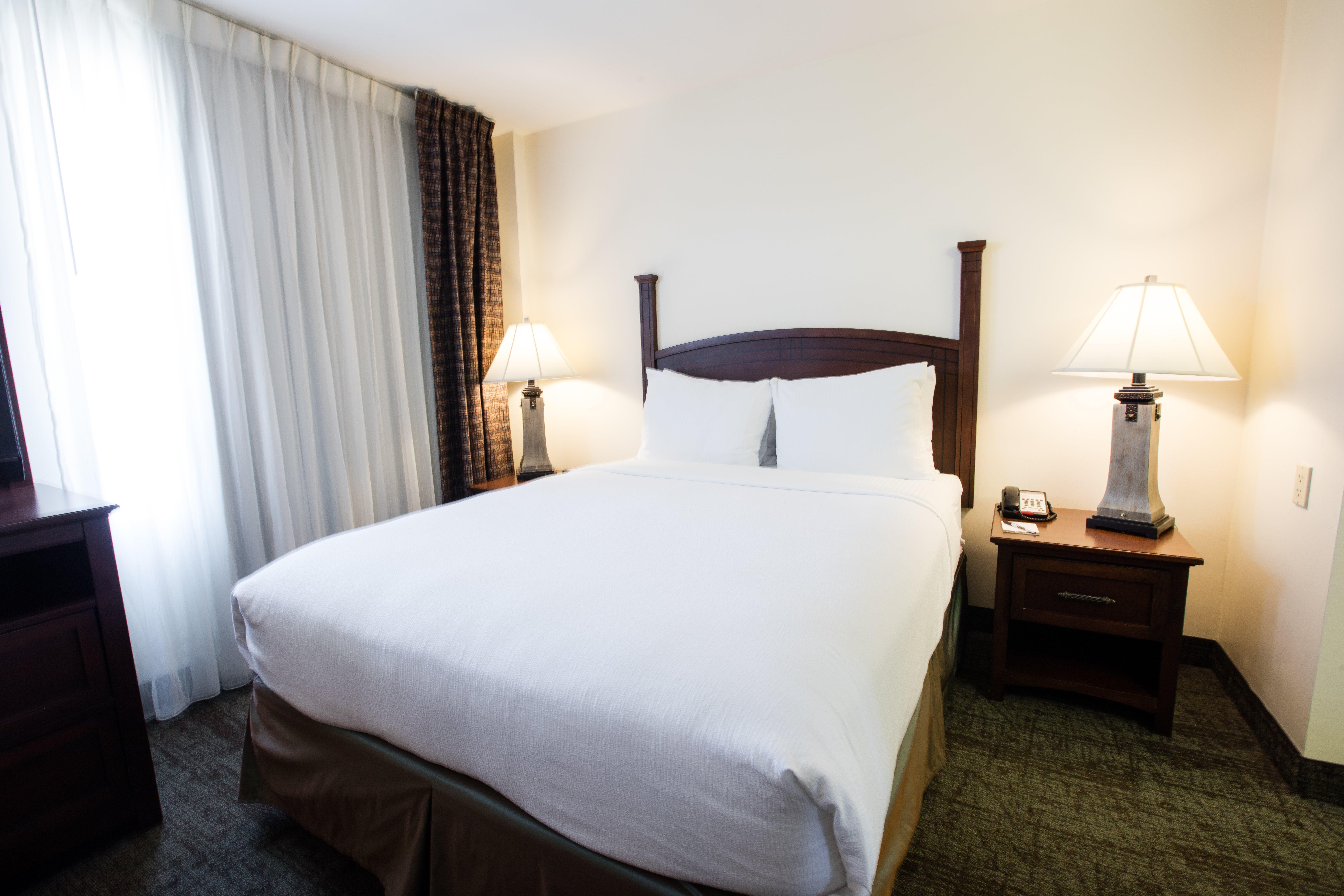 Staybridge Suites Austin Airport By Ihg Zewnętrze zdjęcie