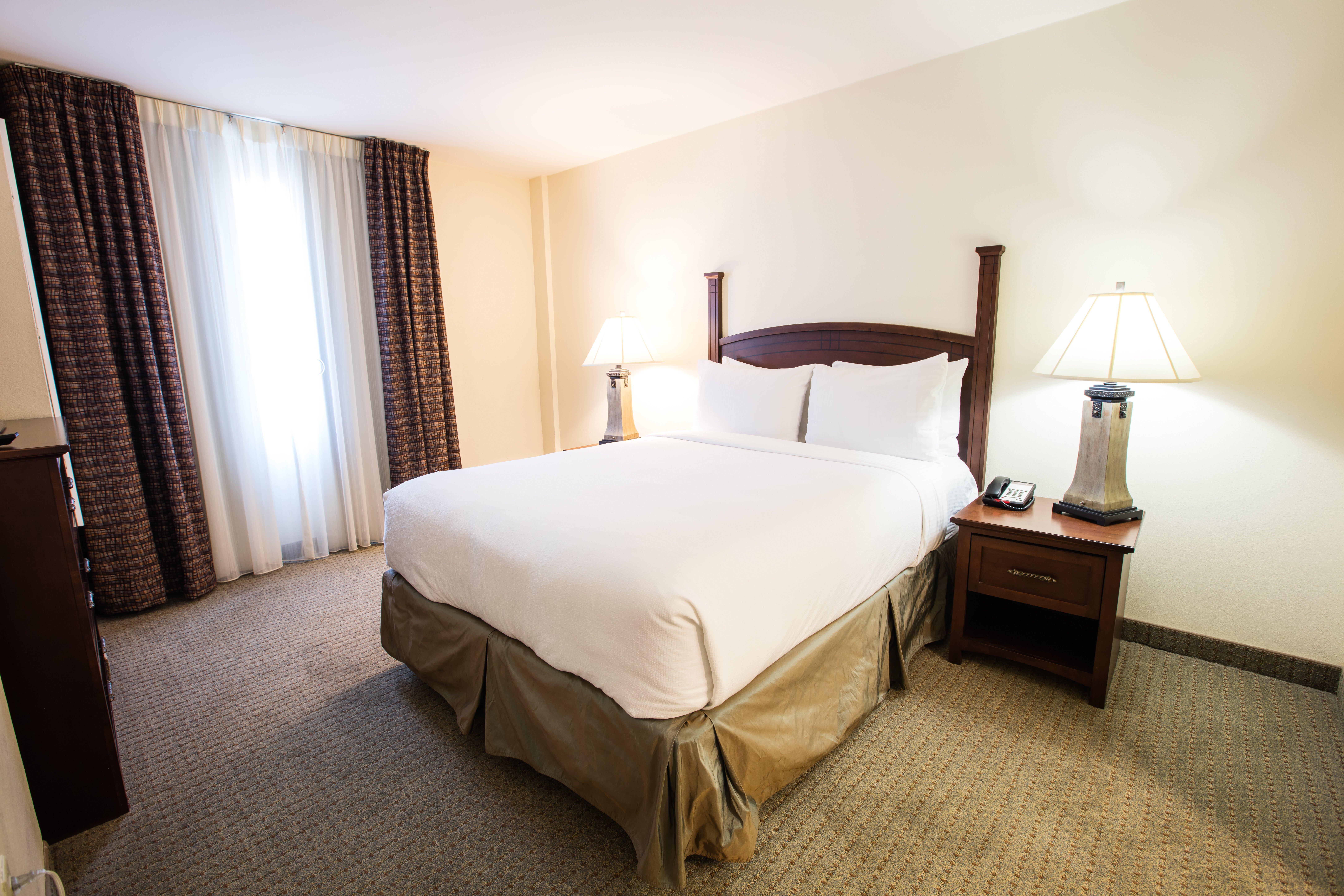Staybridge Suites Austin Airport By Ihg Zewnętrze zdjęcie